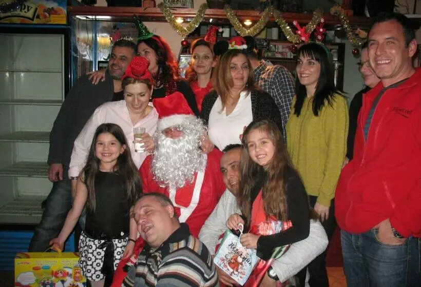 ペンション The White House