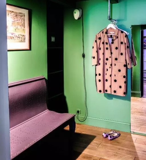 ベッドアンドブレックファースト Au Velocipede