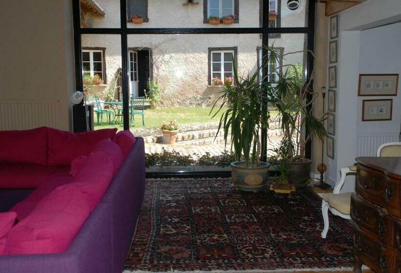 مبيت وإفطار Chez Jacotte Et Elia