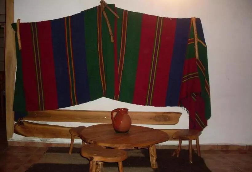 Hotelli Pri Chakara