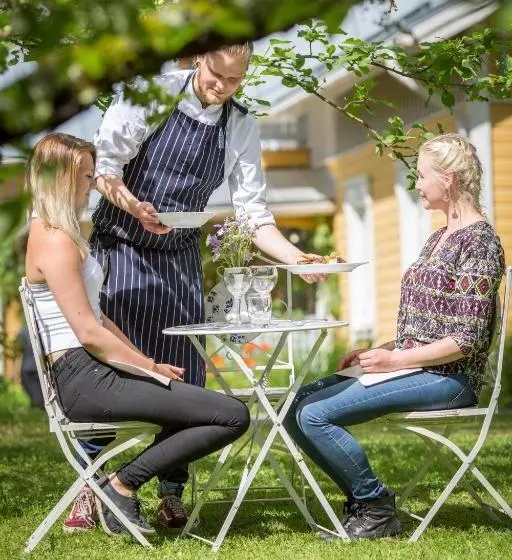 Hotelli Taulun Kartano