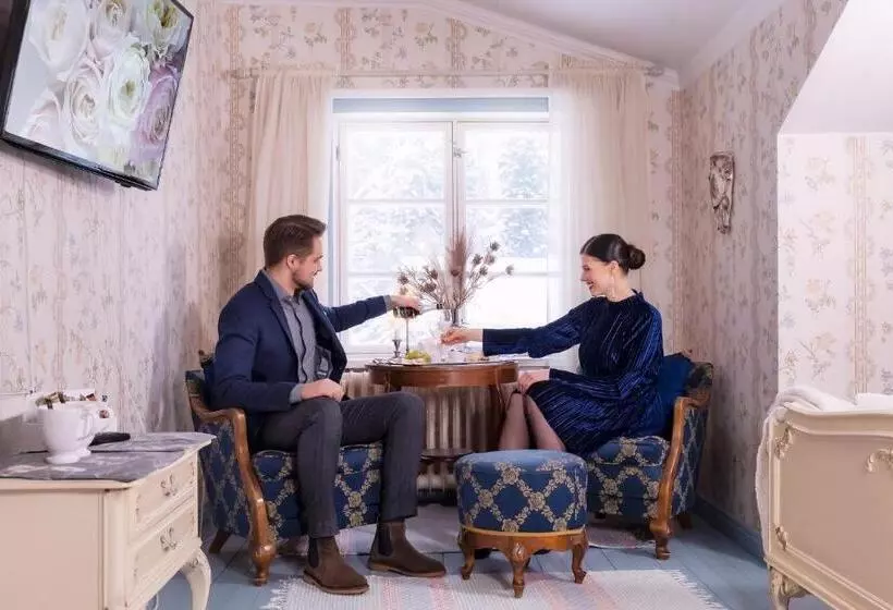 Hotelli Taulun Kartano