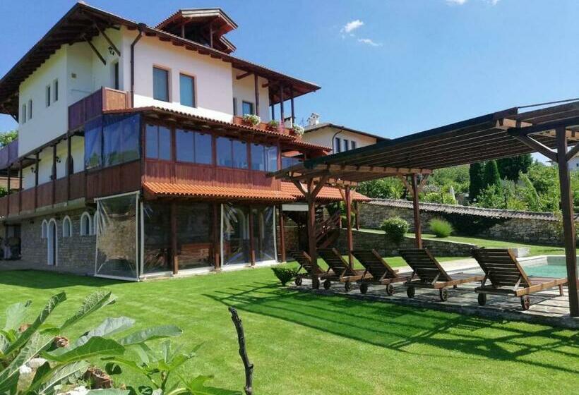 Пансион Guest House Diabora