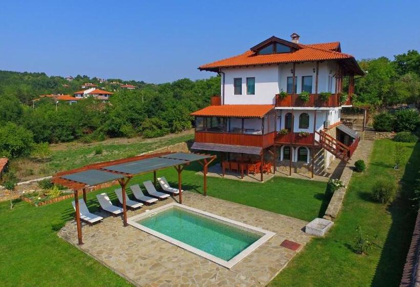 Пансион Guest House Diabora