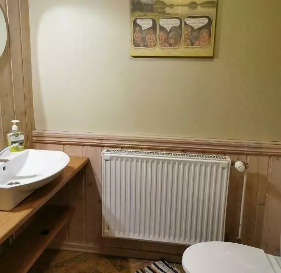 پانسیون Kaare Guesthouse