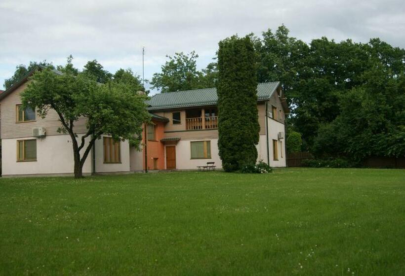 پانسیون Parks Guest House