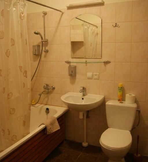 پانسیون Parks Guest House