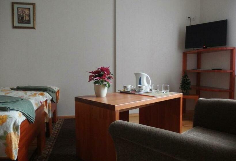 پانسیون Parks Guest House