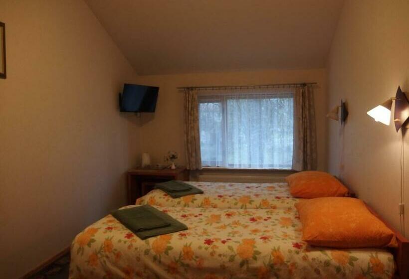 پانسیون Parks Guest House