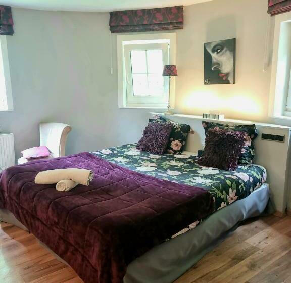 ベッドアンドブレックファースト Le Manoir De Morimont