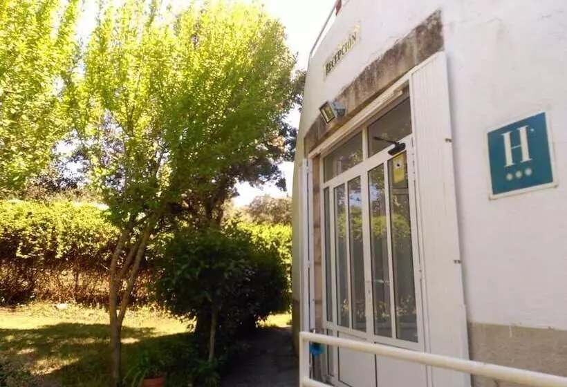 ホテル Balneario Fuentes Del Trampal