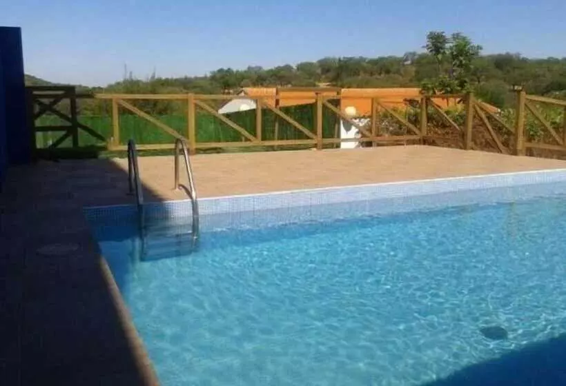 ホテル Balneario Fuentes Del Trampal