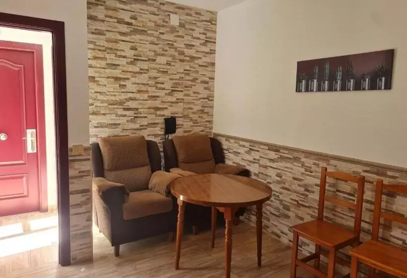 ホテル Balneario Fuentes Del Trampal