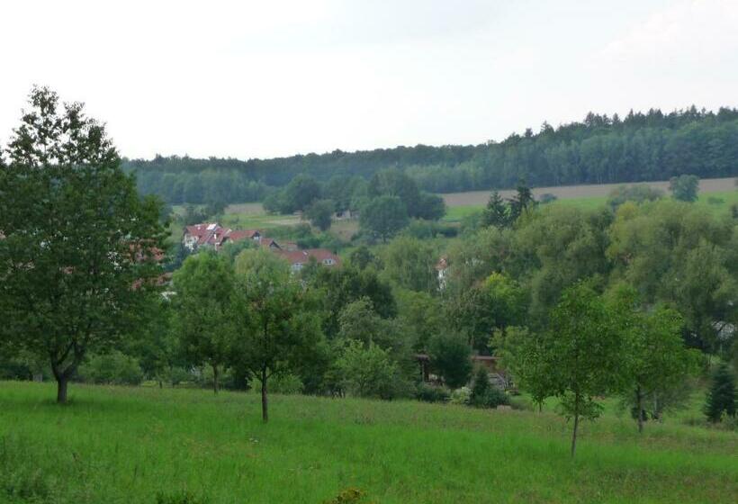 Hotel Garni Lindenhof Im Steigerwald