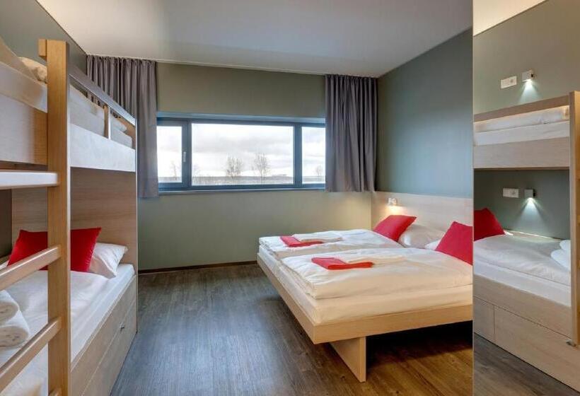 Herberge Meininger Hotel Berlin Airport