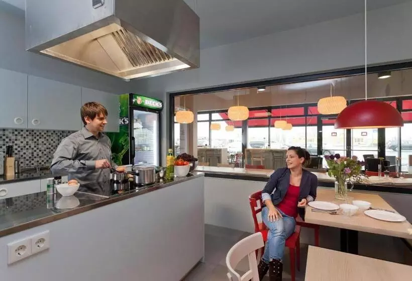 هاستل Meininger Hotel Berlin Airport