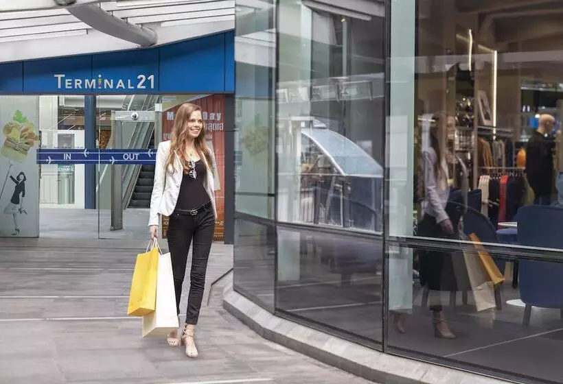 فندق Aloft Bangkok Sukhumvit 11