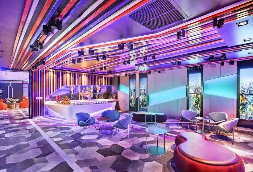 فندق Aloft Bangkok Sukhumvit 11