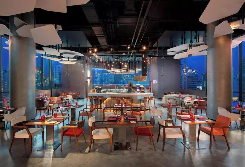 فندق Aloft Bangkok Sukhumvit 11