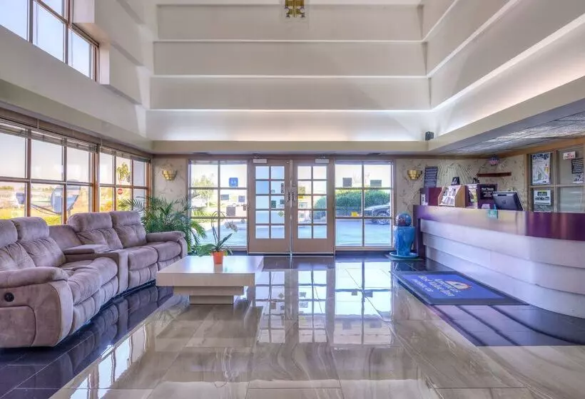 호텔 Americas Best Value Inn Phoenix / Ashland