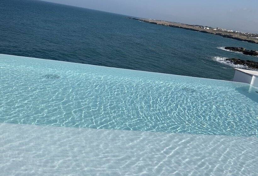 هتل Bellavista Suites