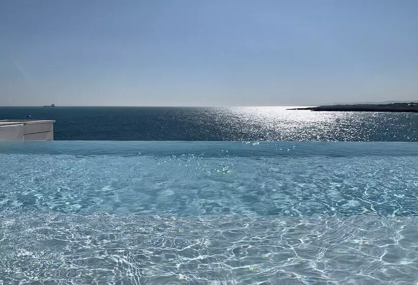 هتل Bellavista Suites