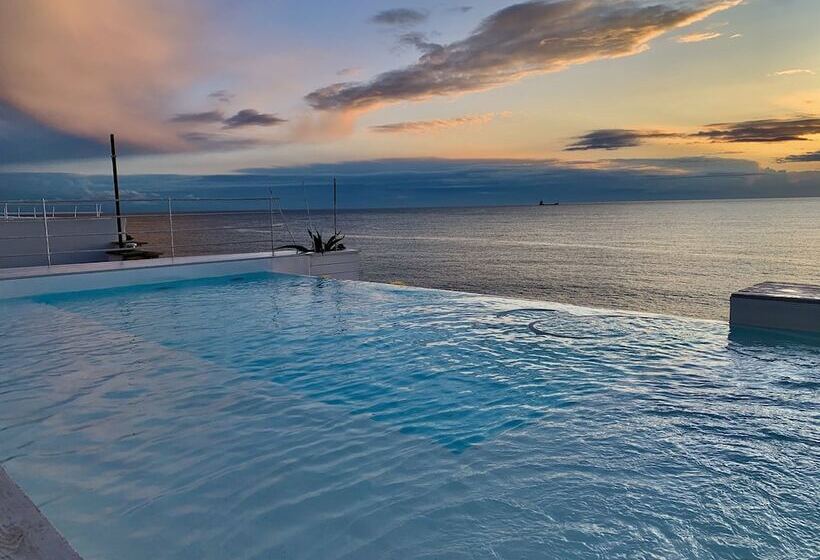 هتل Bellavista Suites