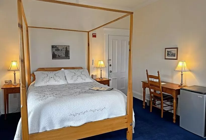 فندق Christopher Dodge House