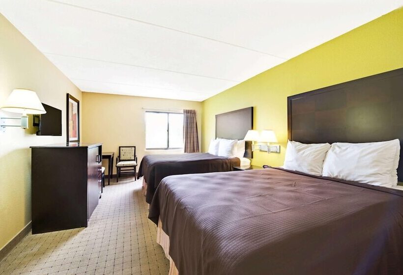 酒店 Days Inn & Suites By Wyndham Desoto