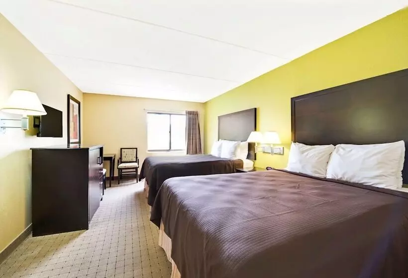 Hotel Days Inn & Suites By Wyndham Desoto