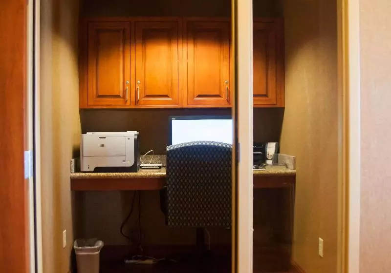 בית מלון כפרי Hampton Inn Mountain Home