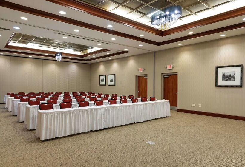 هتل Hilton Garden Inn Indianapolis South/greenwood