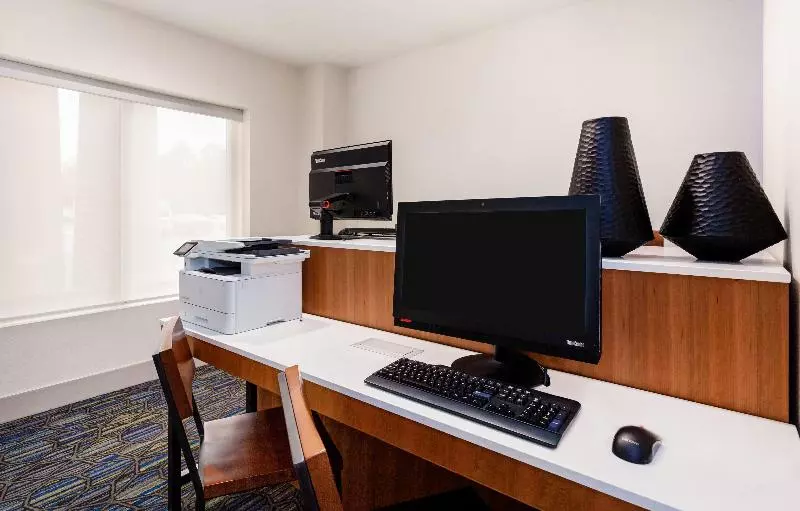 Holiday Inn Express Hotel & Suites Inverness, An Ihg