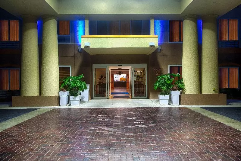 Holiday Inn Express Hotel & Suites Inverness, An Ihg