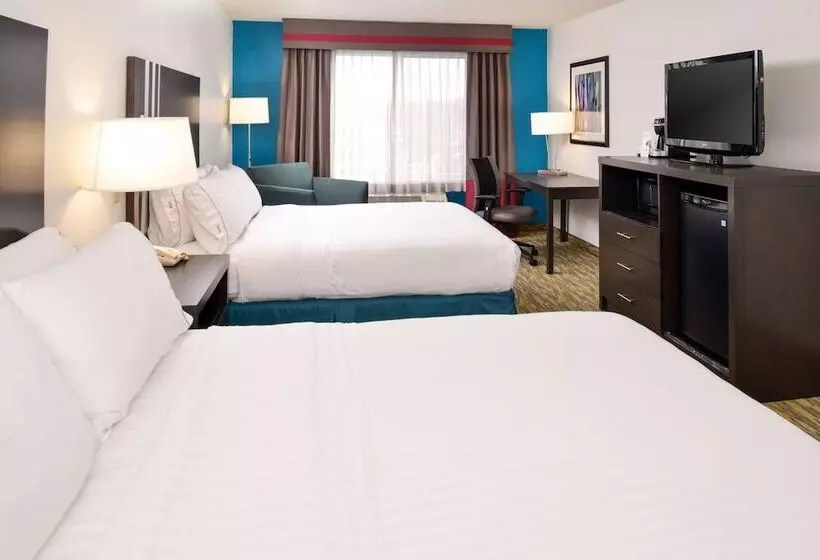 Holiday Inn Express Hotel & Suites Omaha West, An Ihg