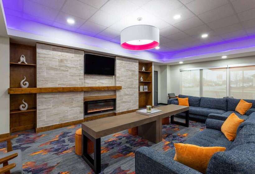 هتل La Quinta Inn & Suites By Wyndham Augusta Fort Eisenhower