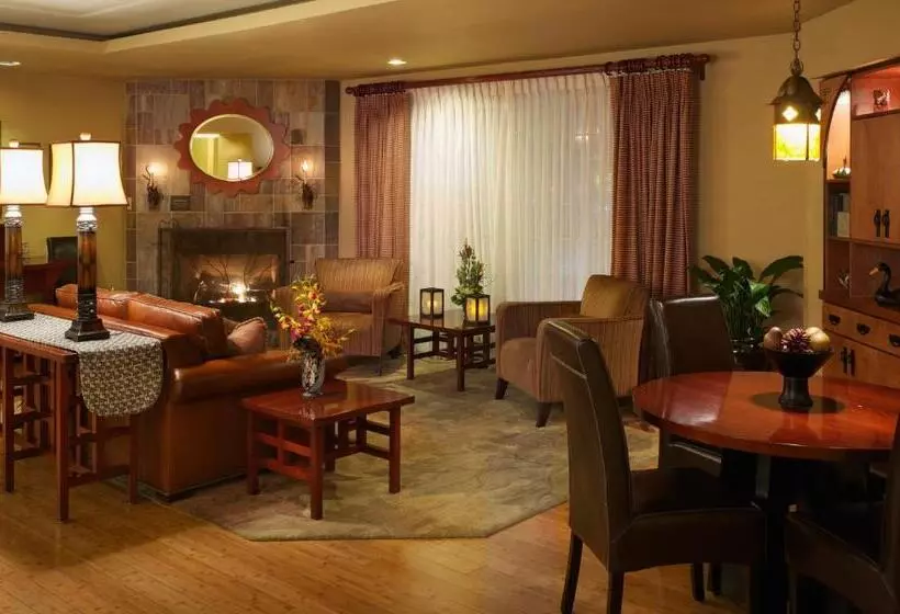 酒店 Larkspur Landing Extended Stay Suites Hillsboro