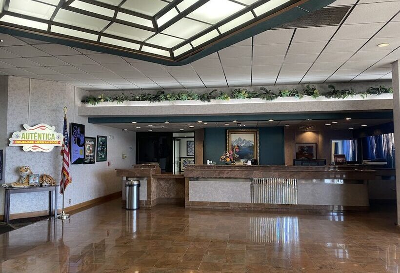 Mcm Grande Hotel Fundome Odessa