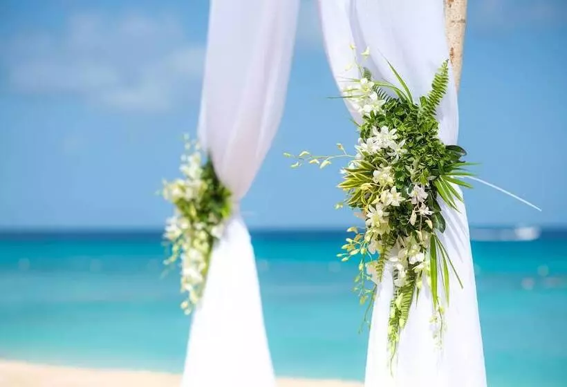 Tamarind By Elegant Hotels