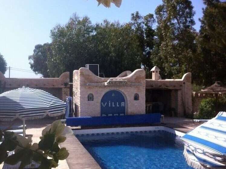 فندق Villa Daba