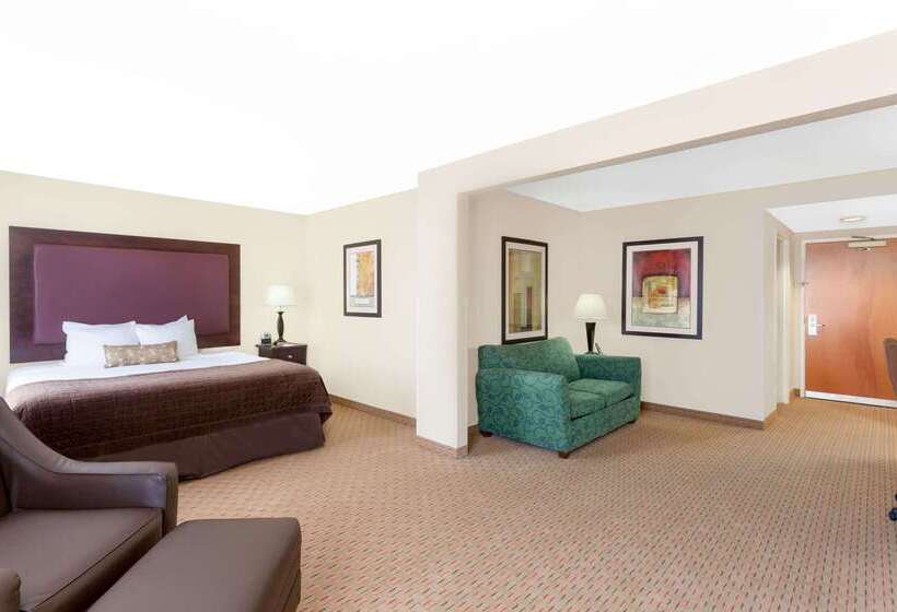 Отель Wingate By Wyndham Yuma