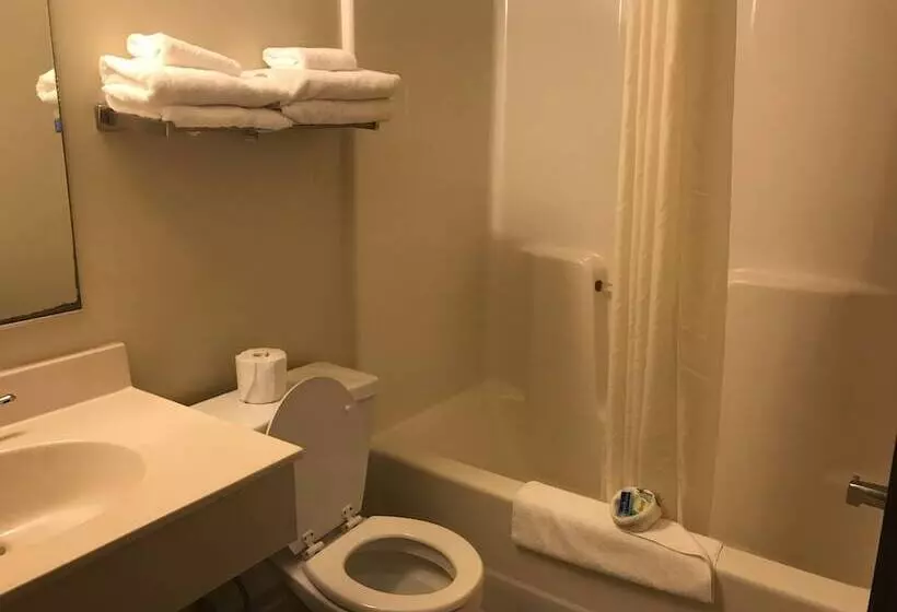 モーテル Rodeway Inn