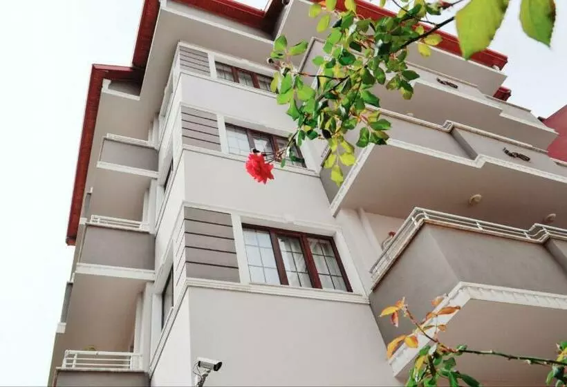 The Twins Apartmens