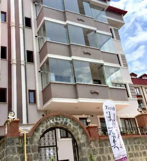 The Twins Apartmens
