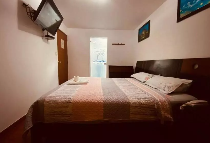 ホテル Puerto Bayovar