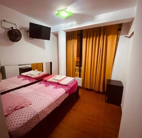 ホテル Puerto Bayovar