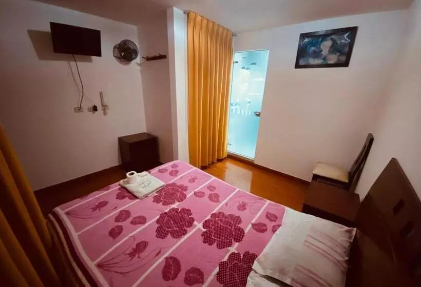 ホテル Puerto Bayovar