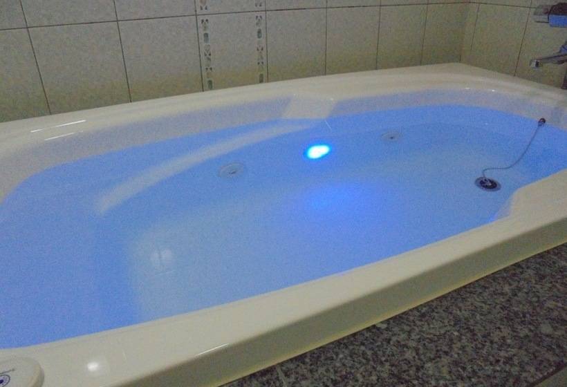 酒店 Moulin Rouge Adults Only