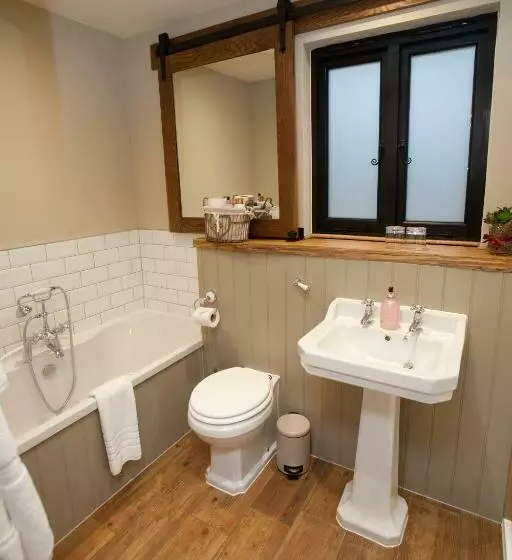 Hotelli The Plough Inn