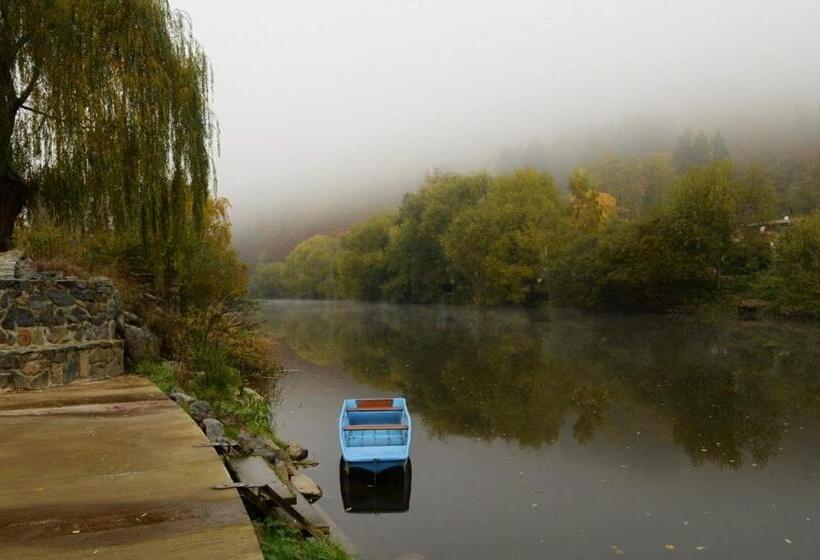 Letní Pobyt Na Hotelu Samechov V Posázaví
